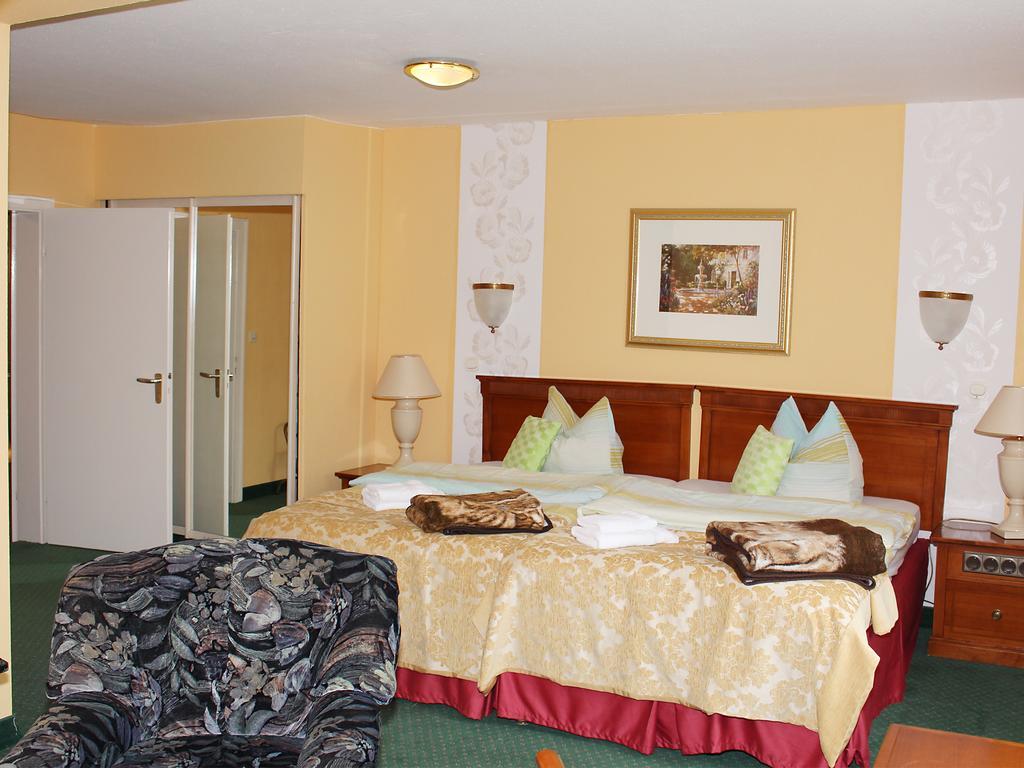 Parkhotel Sonne Schönau im Schwarzwald エクステリア 写真