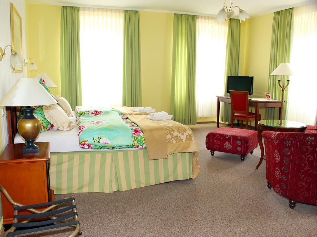 Parkhotel Sonne Schönau im Schwarzwald エクステリア 写真